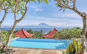 Petak Cottage
